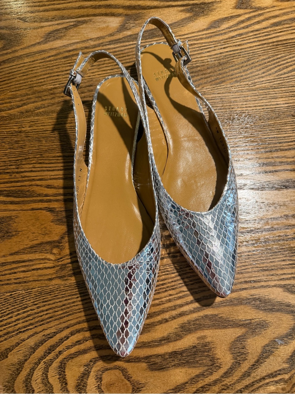 Stuart Weitzman Silver Snake-Print Pointed Slingback Flats - Picture 2 of 7